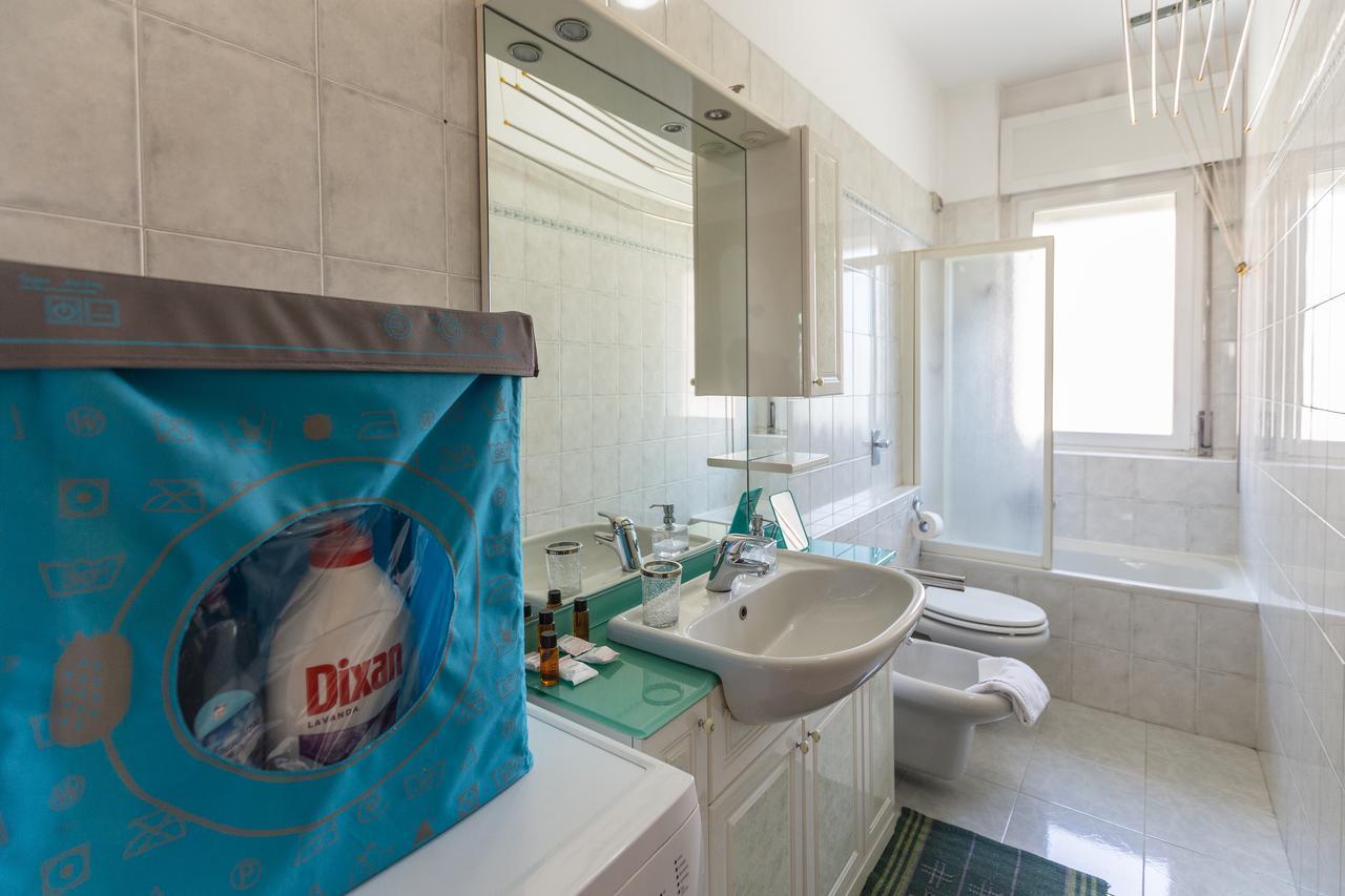 Linate Airport Apartment Milan Luaran gambar